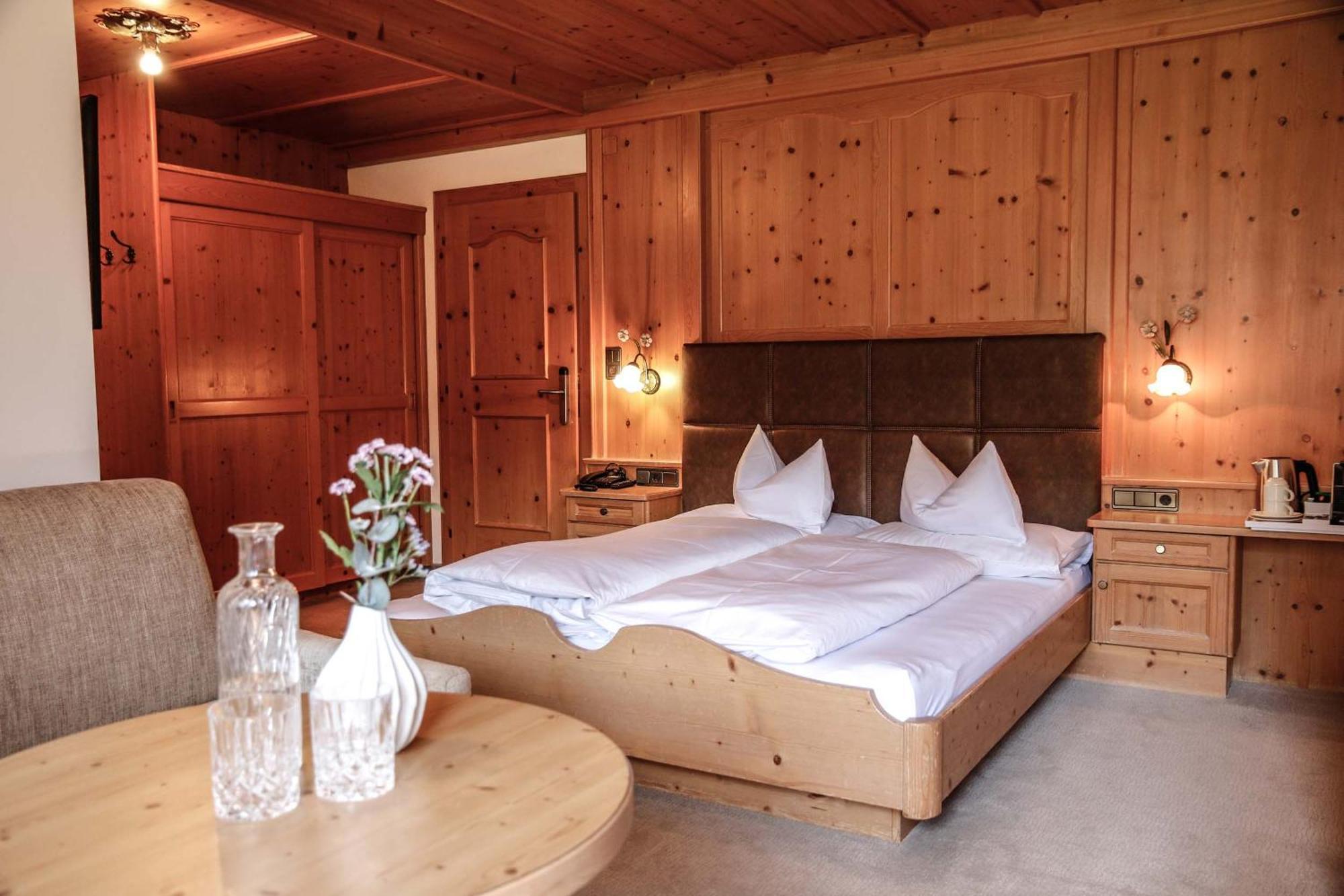 Metzgerwirt Hotel ฮิพพาค ภายนอก รูปภาพ