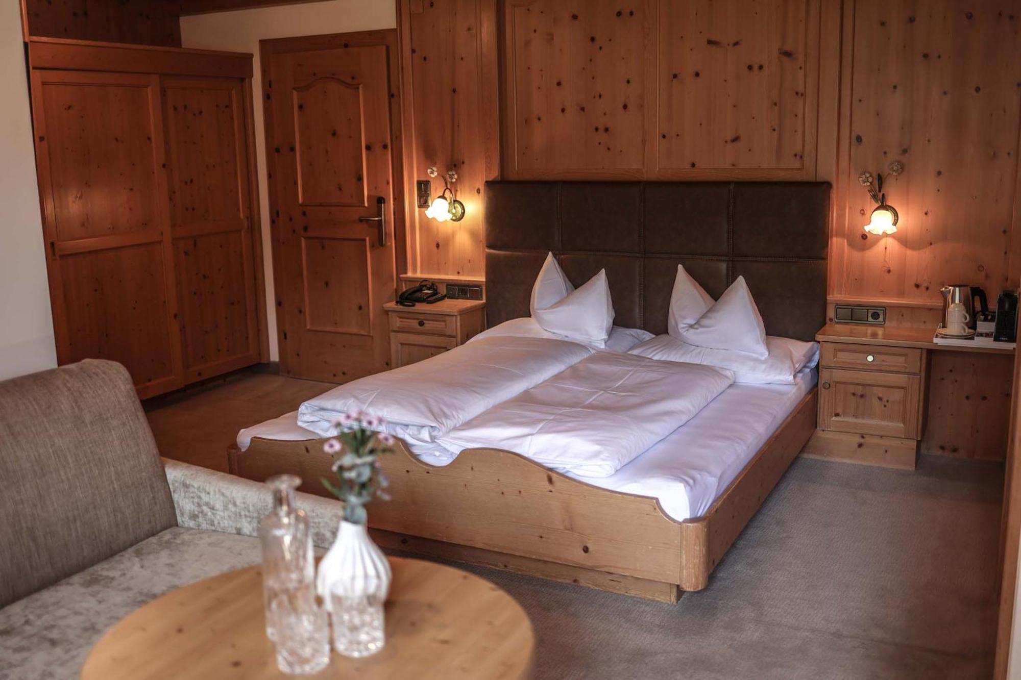 Metzgerwirt Hotel ฮิพพาค ภายนอก รูปภาพ